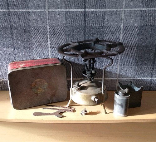 Antique vintage primus - antique,