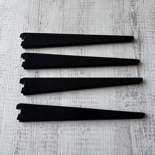 Spur twin slot - slot, shelving
