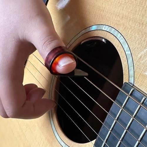 Guitar thumb picks finger - guitar,