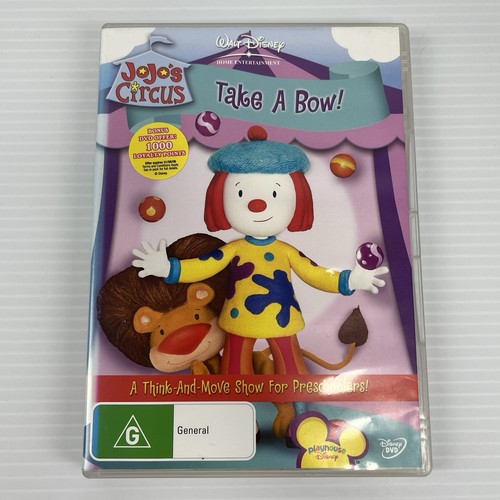 Jojo circus take bow - circus, a