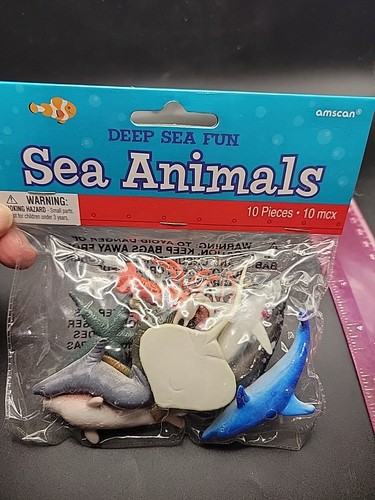 Plastic sea animals - plastic,