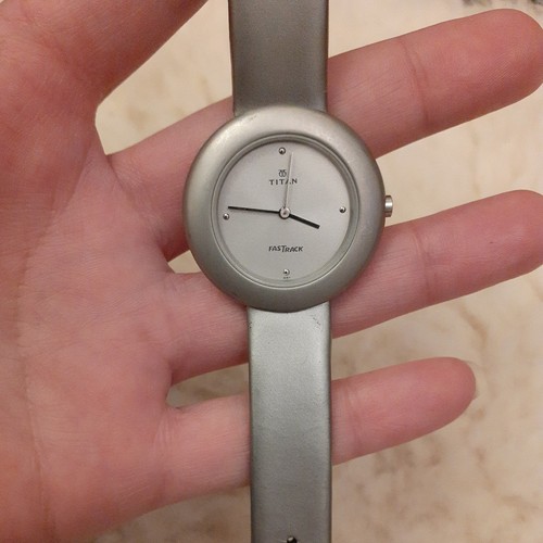 Titan fast track - watch, women