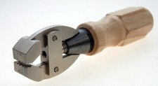 Handy Hand Vice for Model