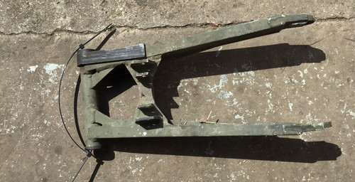 Kawasaki gpz550 1987 swing arm - kawasaki,