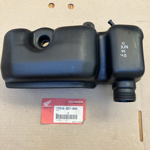 Honda hr216 fuel - honda,