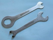 2 Campagnolo Tools For Bottom