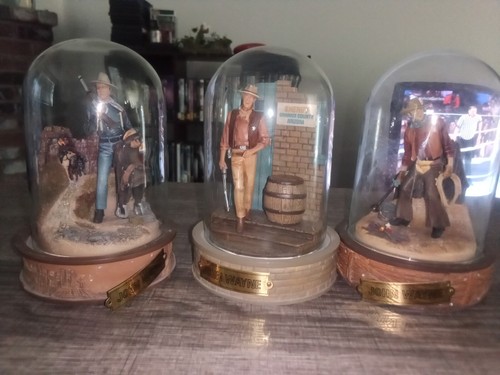 John wayne glass - 3, dome