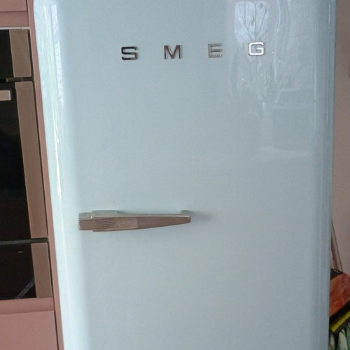 Smeg fab28 retro freestanding - retro,