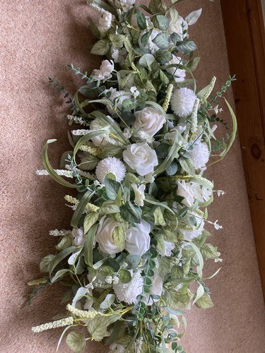 Floral wedding centre - floral,