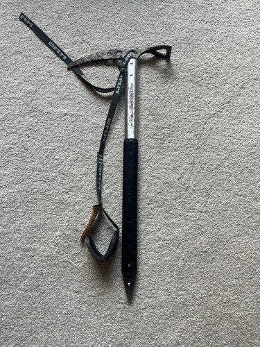 Mountain technology ice - mountain, axe