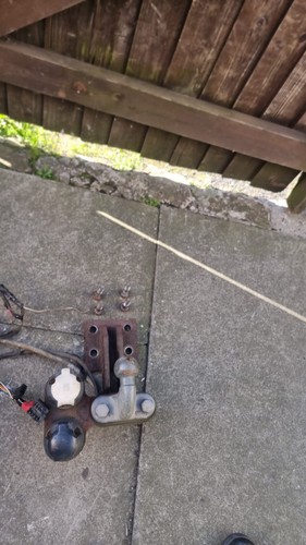 Mercedes w163 tow bar - mercedes,