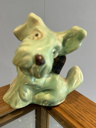 Vintage pre 1972 sylvac - 1972, dog