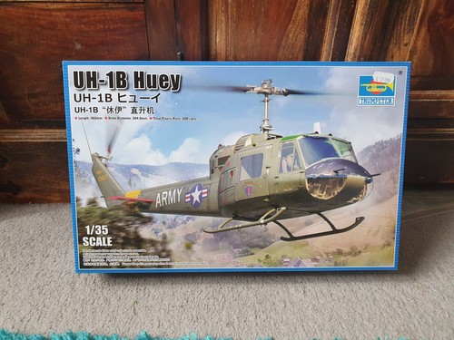 05111 trumpeter uh 1b - 05111,