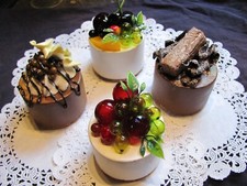 FAKE FRENCH CAKES ARTIFICIAL