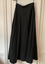 DROOPY & BROWNS Angela Holmes