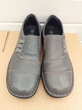 LORETTA SIZE 7 GREY TAUPE