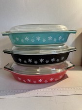 3 Vintage JAJ Turquoise Pyrex