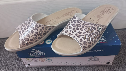 Boxed fly flot summer sandals - summer,