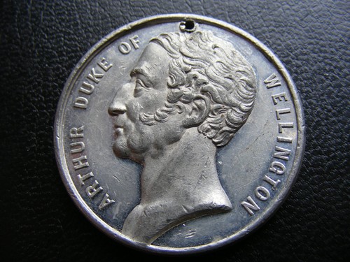 F132 1852 death duke - 1852, of