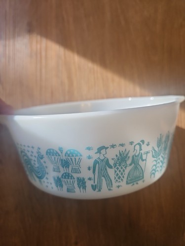 Pyrex aqua butter print amish - aqua,