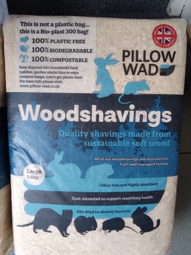 Pillow wad saw dust extracted - wad,