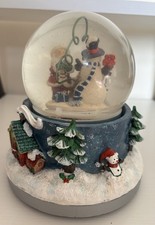 Vintage Sankyo Rotating Musical Snow Globe Christmas Scene Santa & Snowman