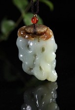 Extremely rare - A Unique Chinese Hetian Jade - Lolan 3-colours Carving