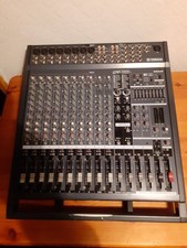 Yamaha EMX5000 -12 powered mixer