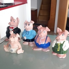  1980s Nat West Pigs Family of