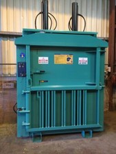 Vertical Mill Size Baler /