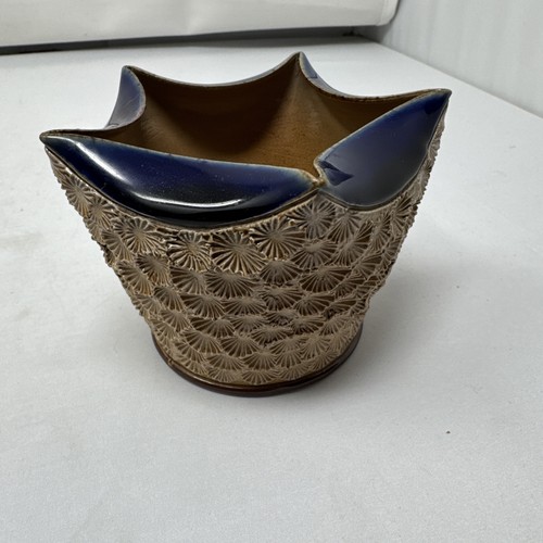 Lambeth doulton ceramic - ceramic, pot