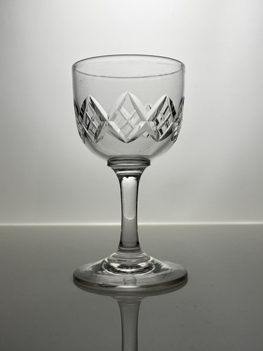 Antique cut crystal port - cut,