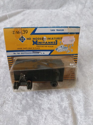 Roco vintage minitanks van - vintage,