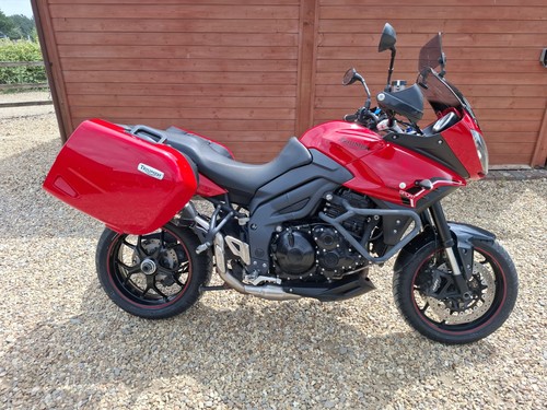 Triumph tiger 1050 sport with - tiger, sport.