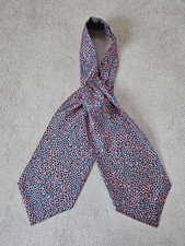 Cravat Club Day Cravat 100%