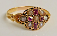 A STUNNING ANTIQUE GEORGIAN 22ct GOLD RUBY & PEARL CLUSTER RING