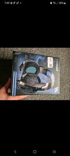 Head phones - head,