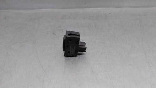 96384422 5115846 rear window