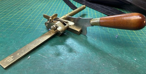 Plough gauge blade - plough,