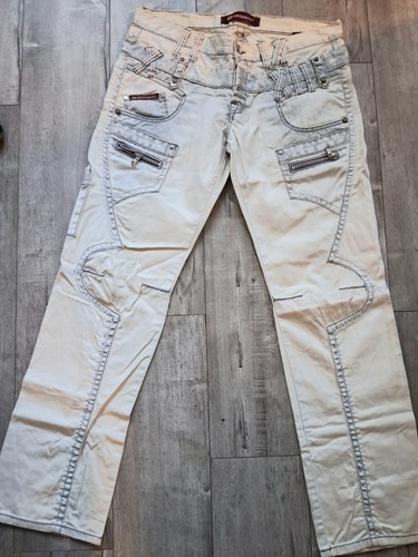 Cipo and baxx off white - and, beige