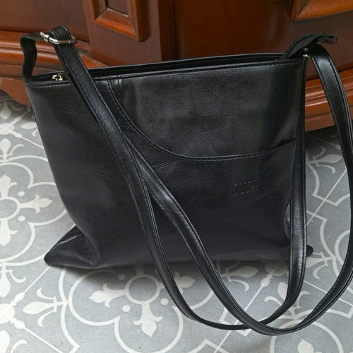Radley black leather shoulder - black,