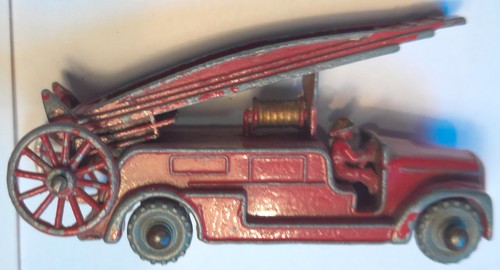 Lesney matchbox dennis fire - lesney, 9a
