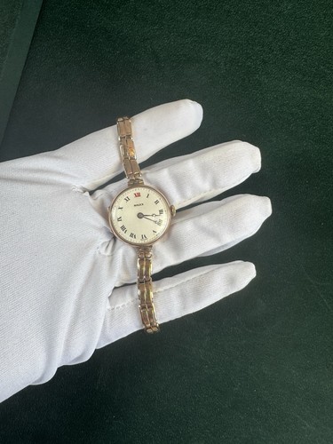 Vintage ladies 9ct - vintage, solid