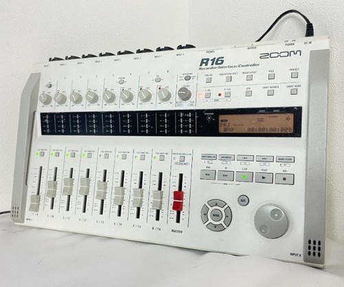 Zoom r16 multitrack recorder - r16,