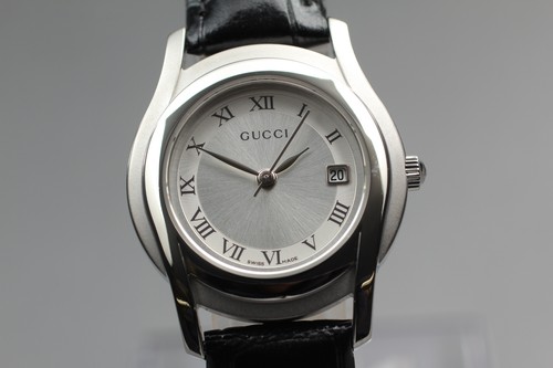Near mint vintage gucci - mint],