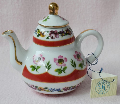 Porcelain art miniature - porcelain,