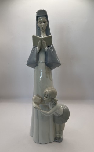 Large vintage miquel requena - large,