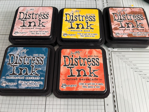 Five distress ink pads - , bundle