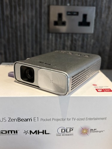 Asus portable projector pocket