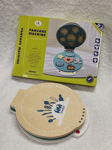 Kids wooden pancake machine - pancake,